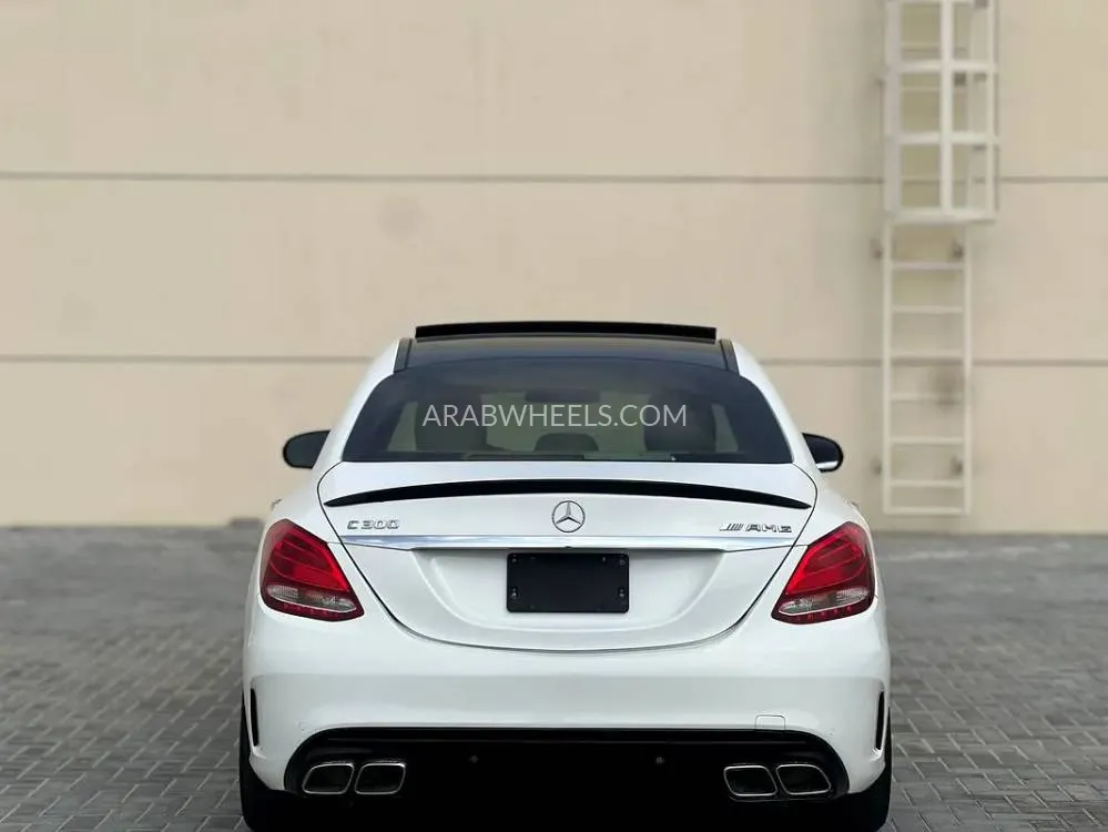 Mercedes Benz C Class 2018 for Sale in Sharjah Image-7