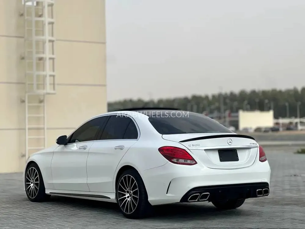 Mercedes Benz C Class 2018 for Sale in Sharjah Image-12