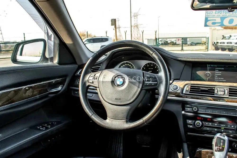 BMW 7 series 2012 for Sale in Dubai Image-2