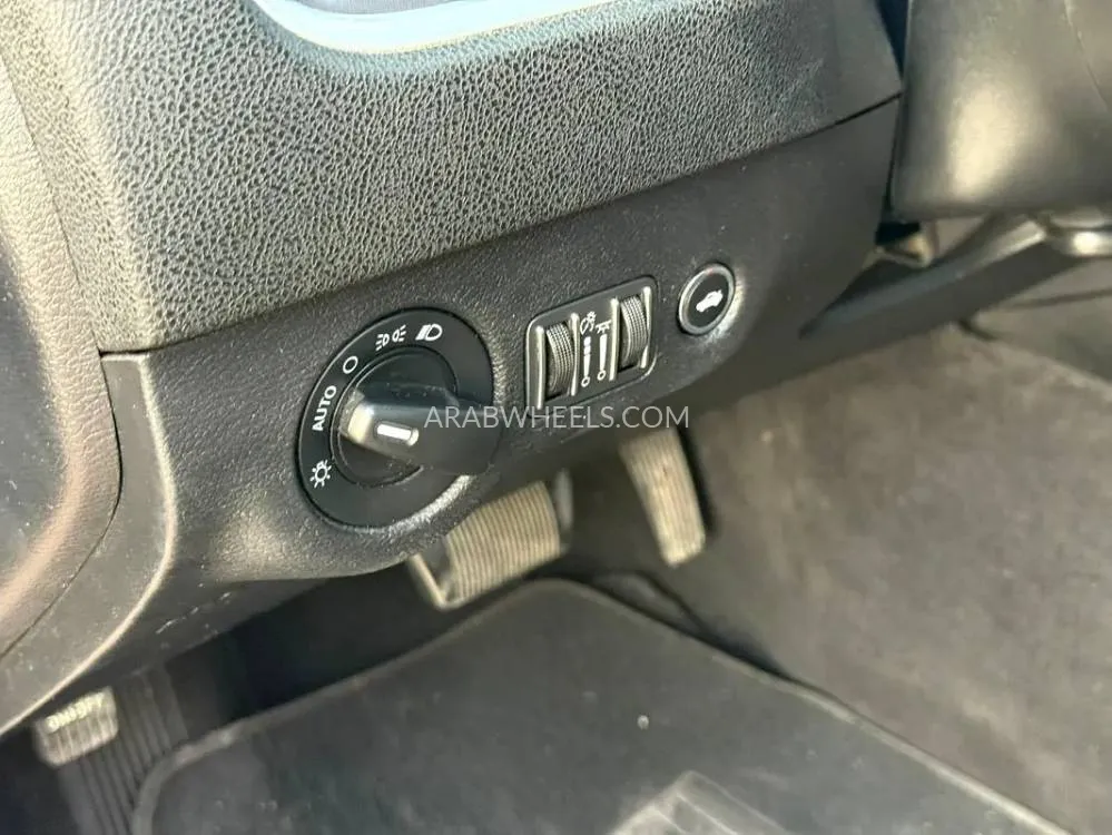 Dodge Charger 2019 for Sale in Sharjah Image-13