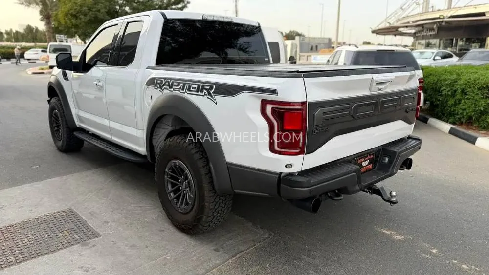 Ford F 150 2020 for Sale in Dubai Image-5