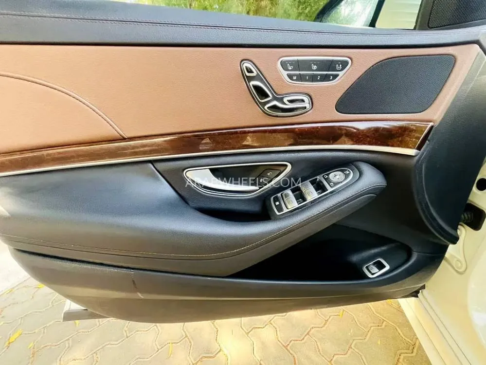 Mercedes Benz CLS Class 2020 for Sale in Fujairah Image-9