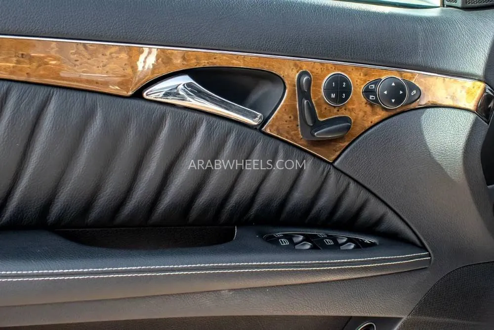 مرسيدس بنز كلاس E 2007 for Sale in دبي Image-2