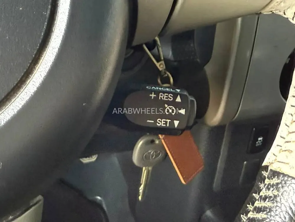 Toyota FJ Cruiser 2009 for Sale in Sharjah Image-11