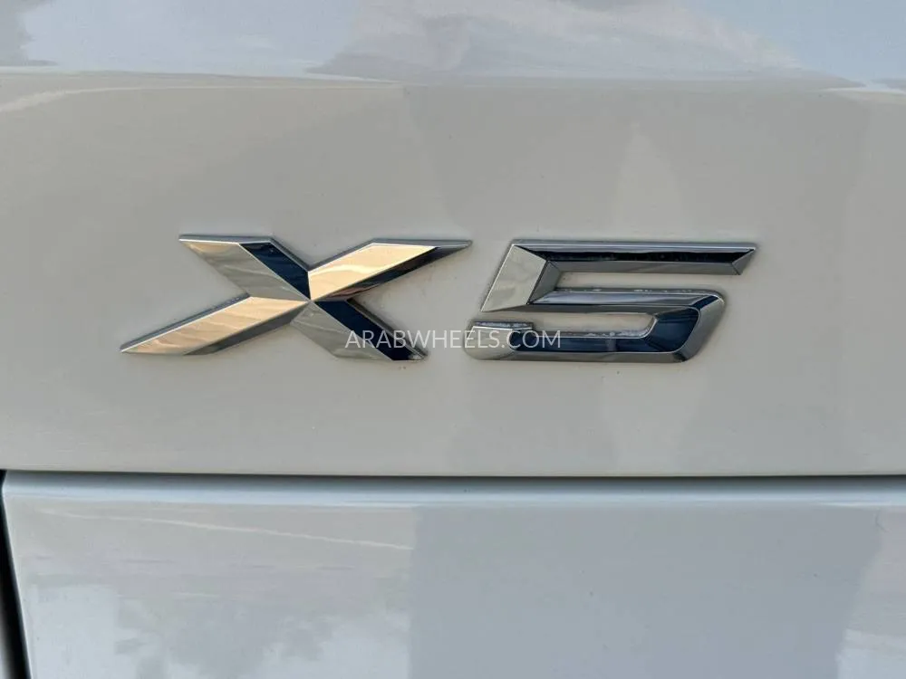BMW X5 2021 for Sale in Sharjah Image-12