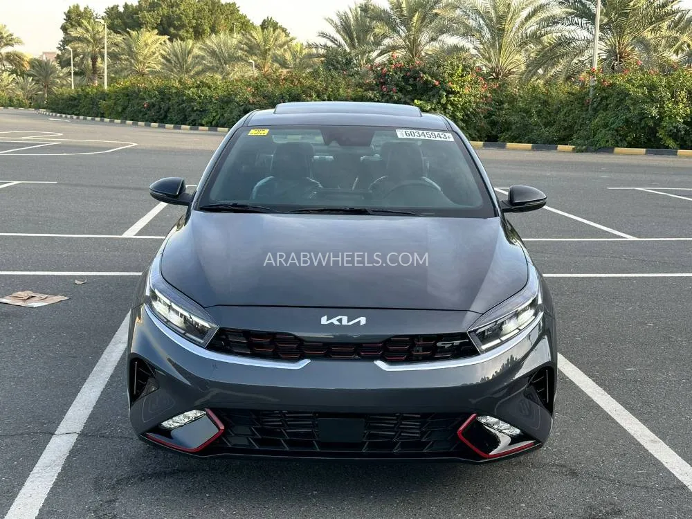 Kia Forte 2023 for Sale in Sharjah Image-3