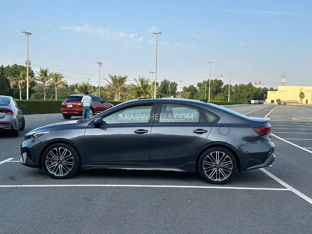 Kia Forte 2023 for Sale in Sharjah Image-15