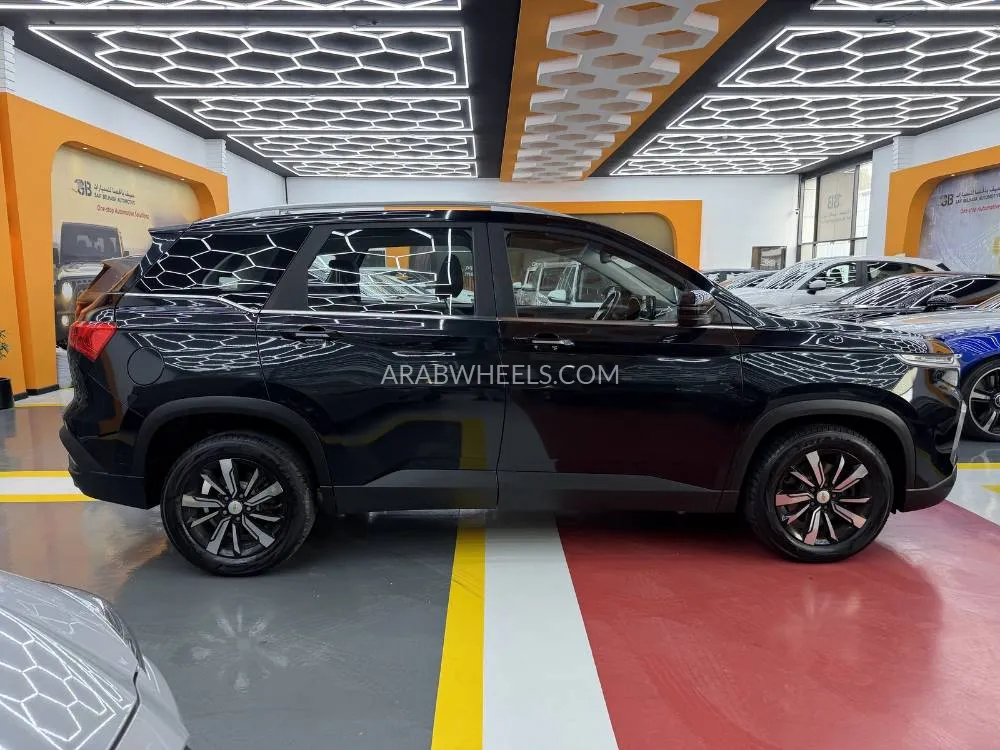 Chevrolet Captiva 2021 for Sale in Dubai Image-4