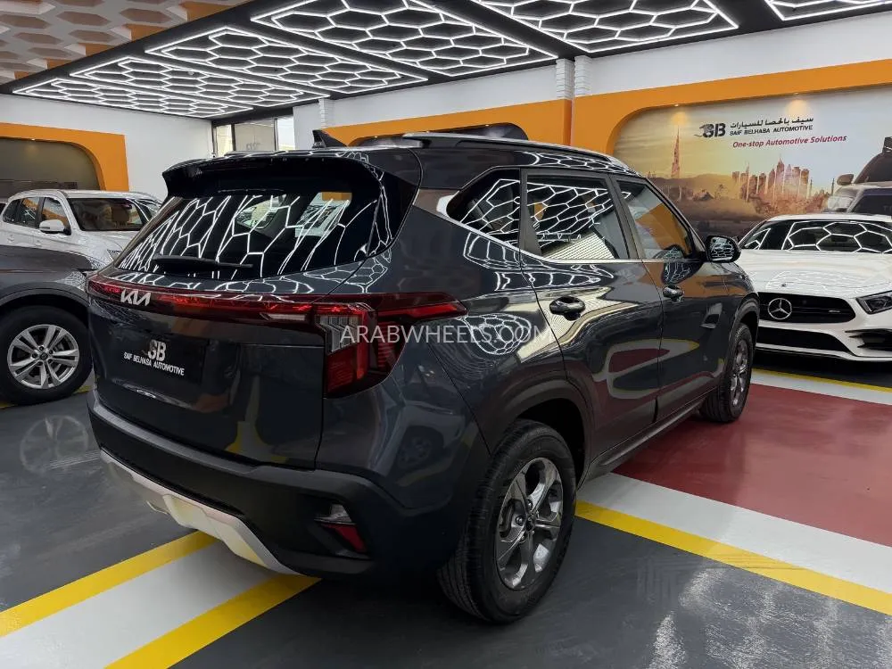 Kia Seltos 2024 for Sale in Dubai Image-5