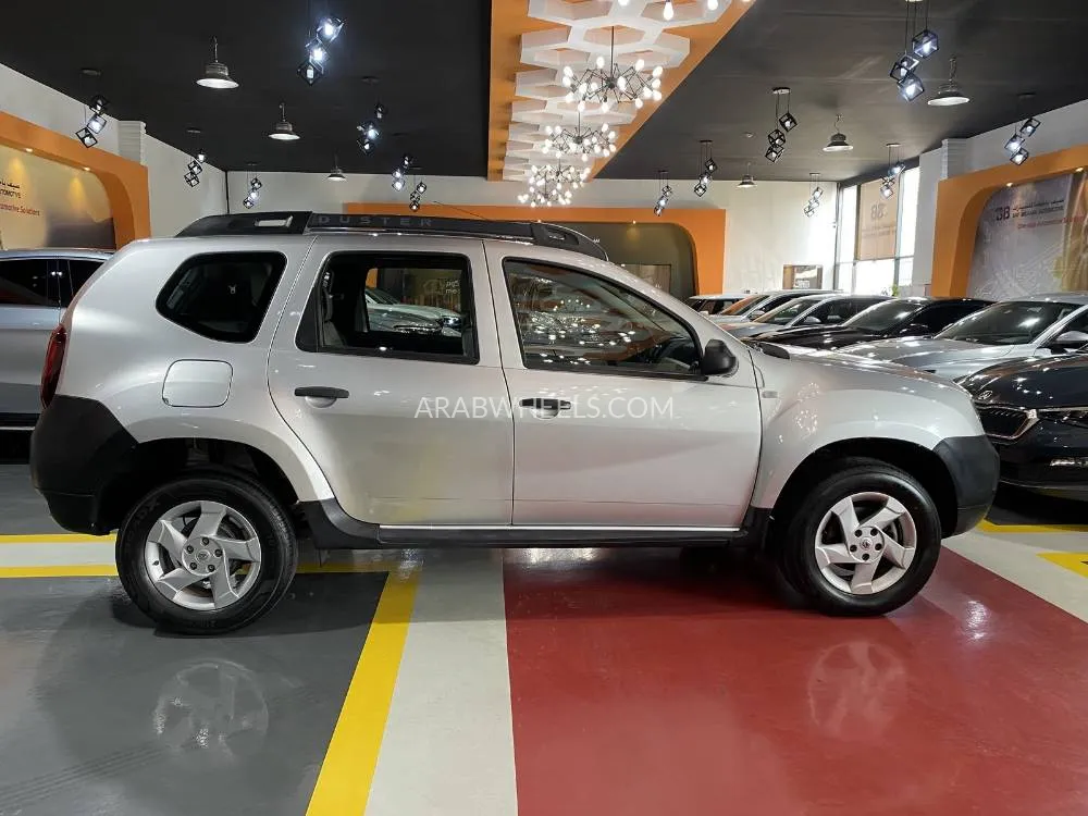 Renault Duster 2018 for Sale in Dubai Image-5