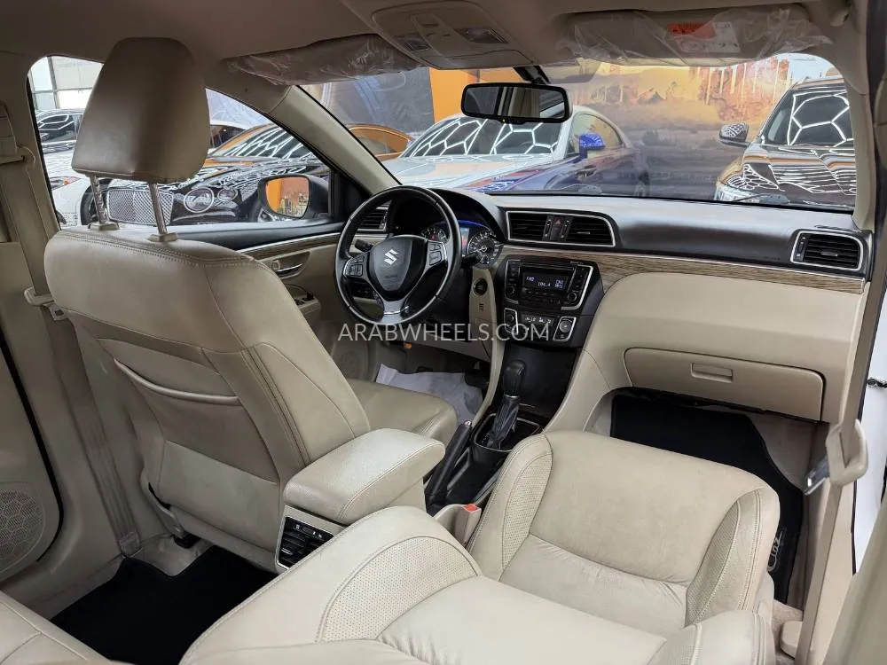 Suzuki Ciaz 2023 for Sale in Dubai Image-9