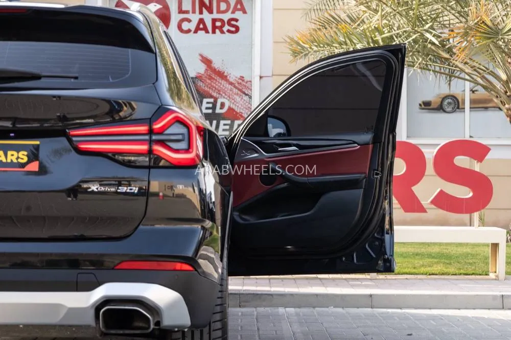 BMW iX3 2022 for Sale in Dubai Image-7