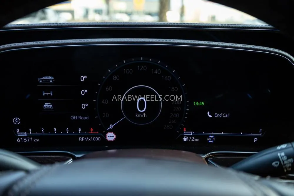 كاديلاك إسكاليد 2022 for Sale in دبي Image-18