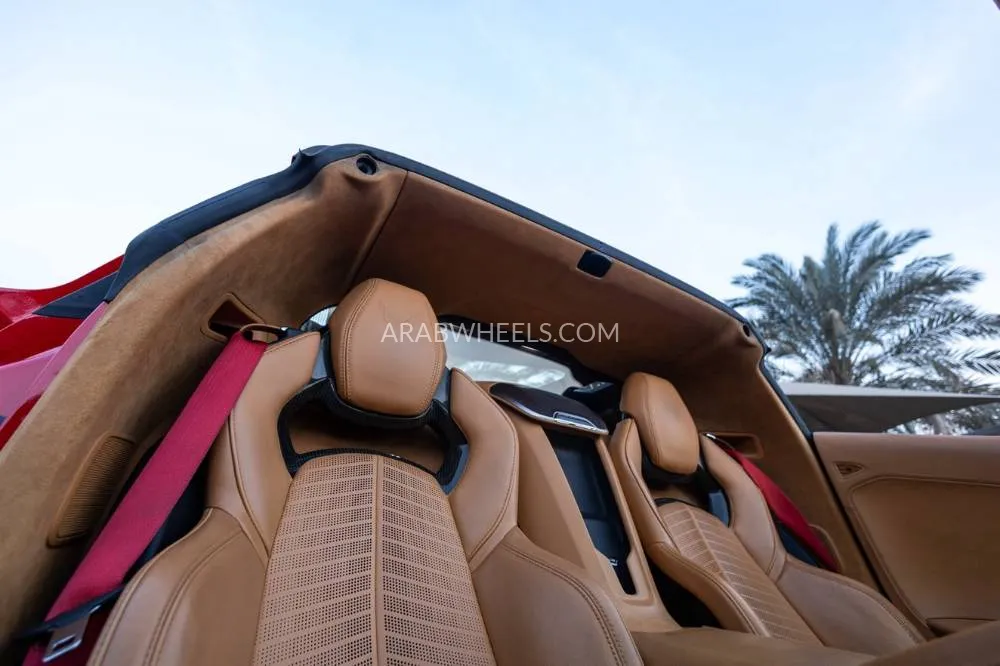 Chevrolet Corvette 2021 for Sale in Dubai Image-25