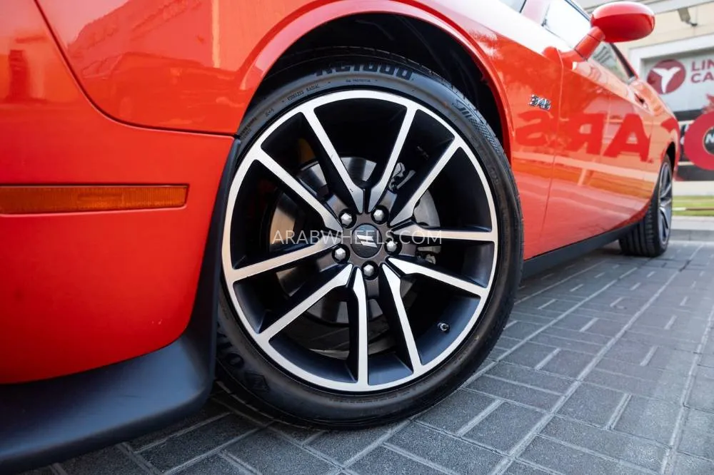 Dodge Challenger 2023 for Sale in Dubai Image-12