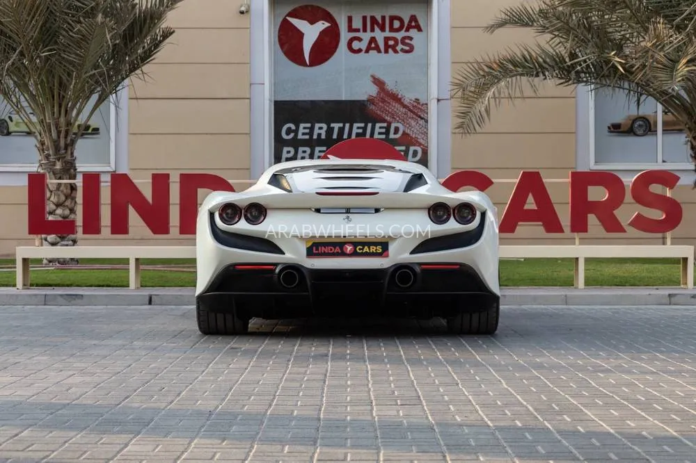 Ferrari F8 Tributo 2021 for Sale in Dubai Image-6