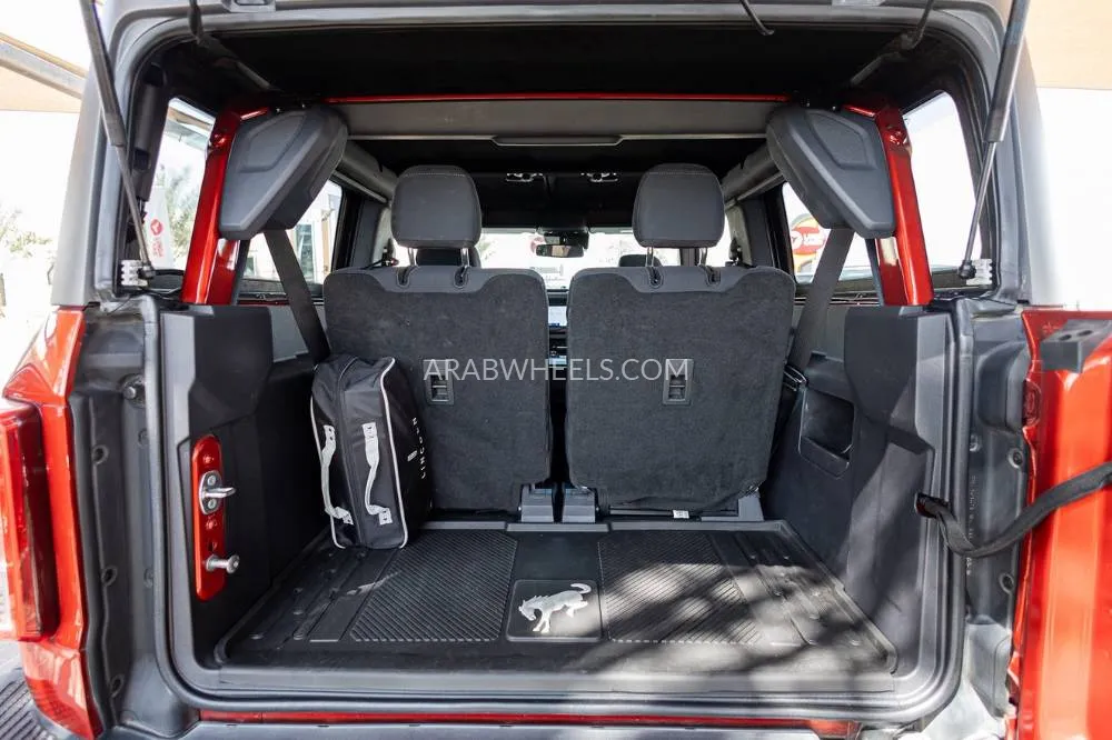 Ford Bronco 2022 for Sale in Dubai Image-23