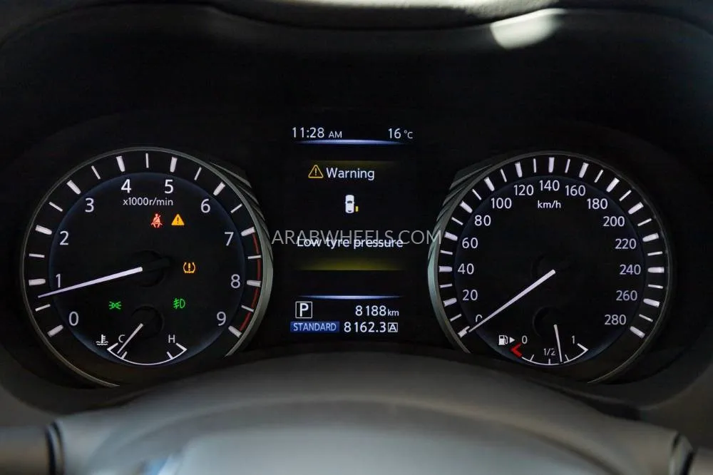 Infiniti Q50 2024 for Sale in Dubai Image-21