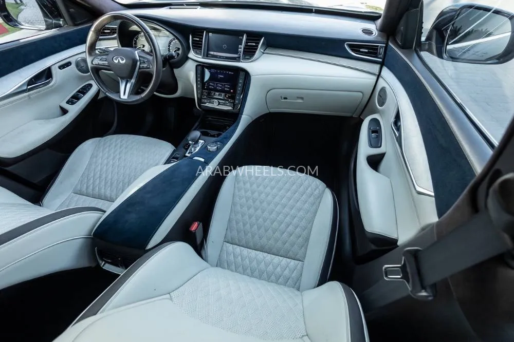 Infiniti Q50 2020 for Sale in Dubai Image-21