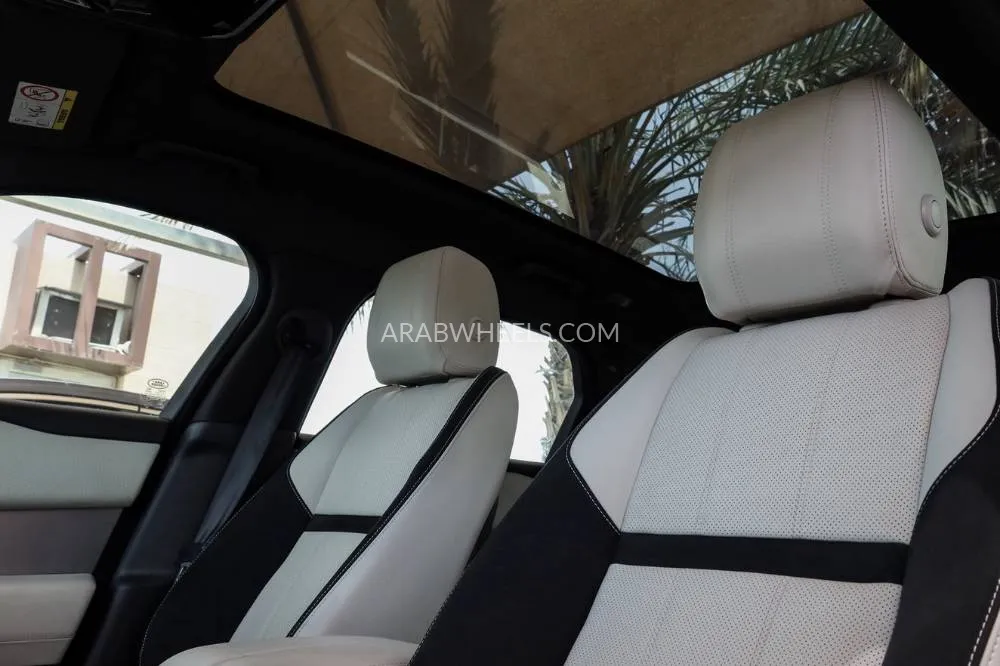 لاند روفر رينج روفر فيلار 2018 for Sale in دبي Image-31