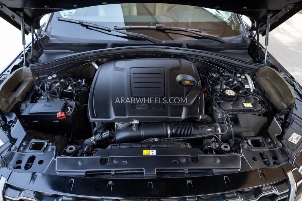 لاند روفر رينج روفر فيلار 2022 for Sale in دبي Image-12