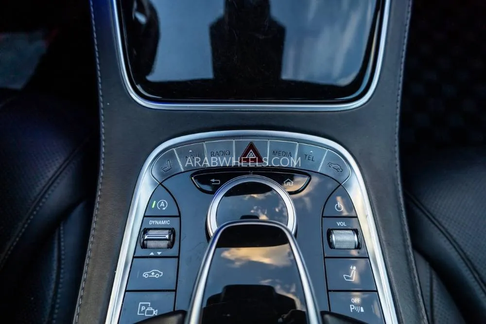 Mercedes Benz CLS Class 2020 for Sale in Dubai Image-19