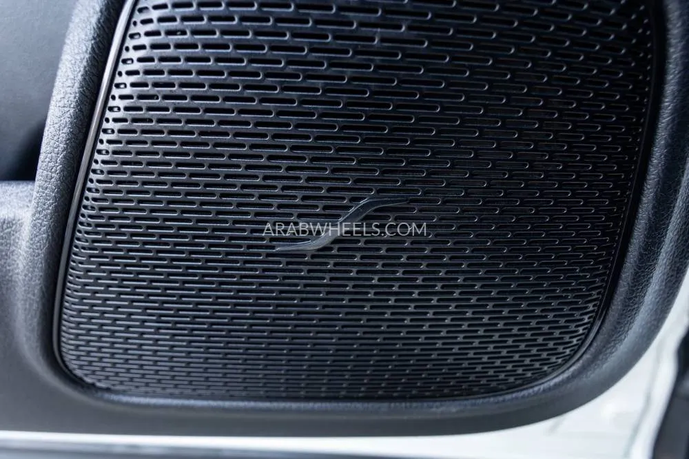 Mercedes Benz GLA 2024 for Sale in Dubai Image-14