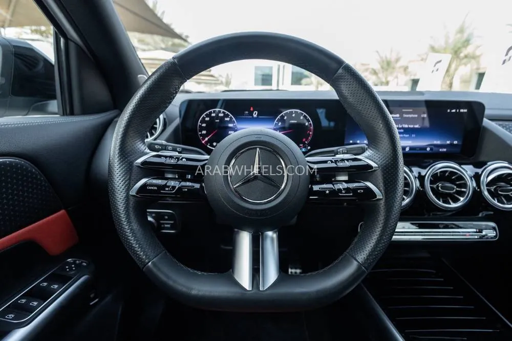 Mercedes Benz GLA 2024 for Sale in Dubai Image-19