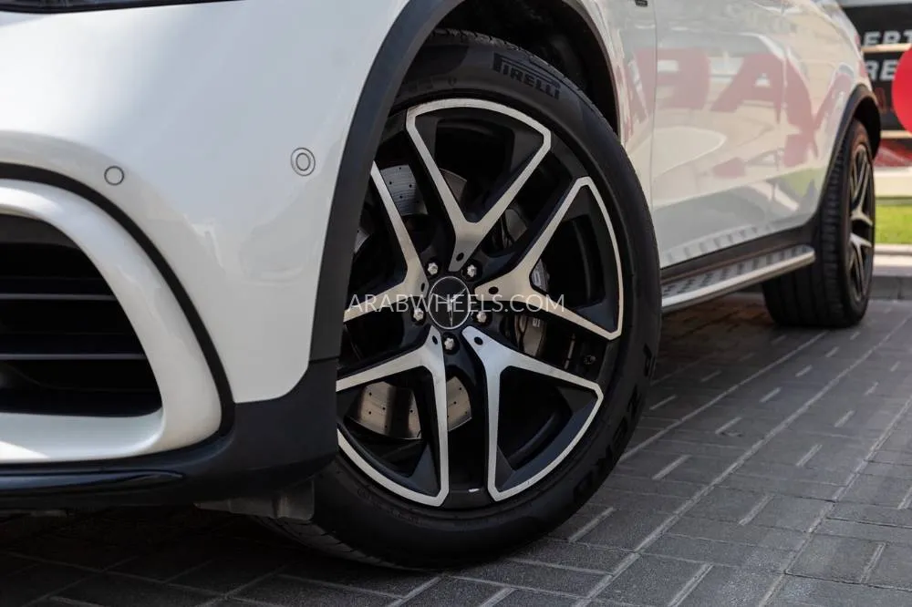 Mercedes Benz GLC Class 2020 for Sale in Dubai Image-11