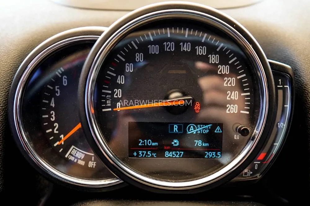 Mini Countryman 2018 for Sale in Dubai Image-22