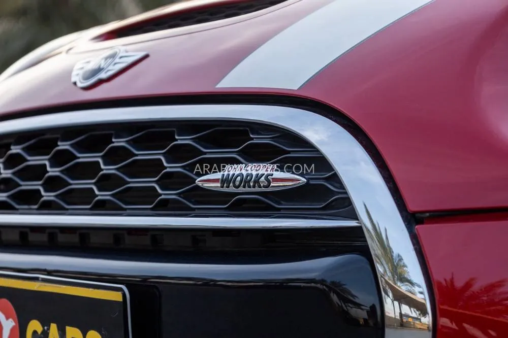 Mini Hatch 2018 for Sale in Dubai Image-6