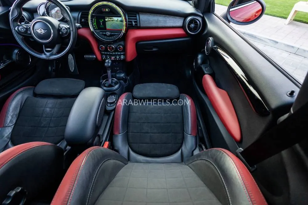 Mini Hatch 2018 for Sale in Dubai Image-17