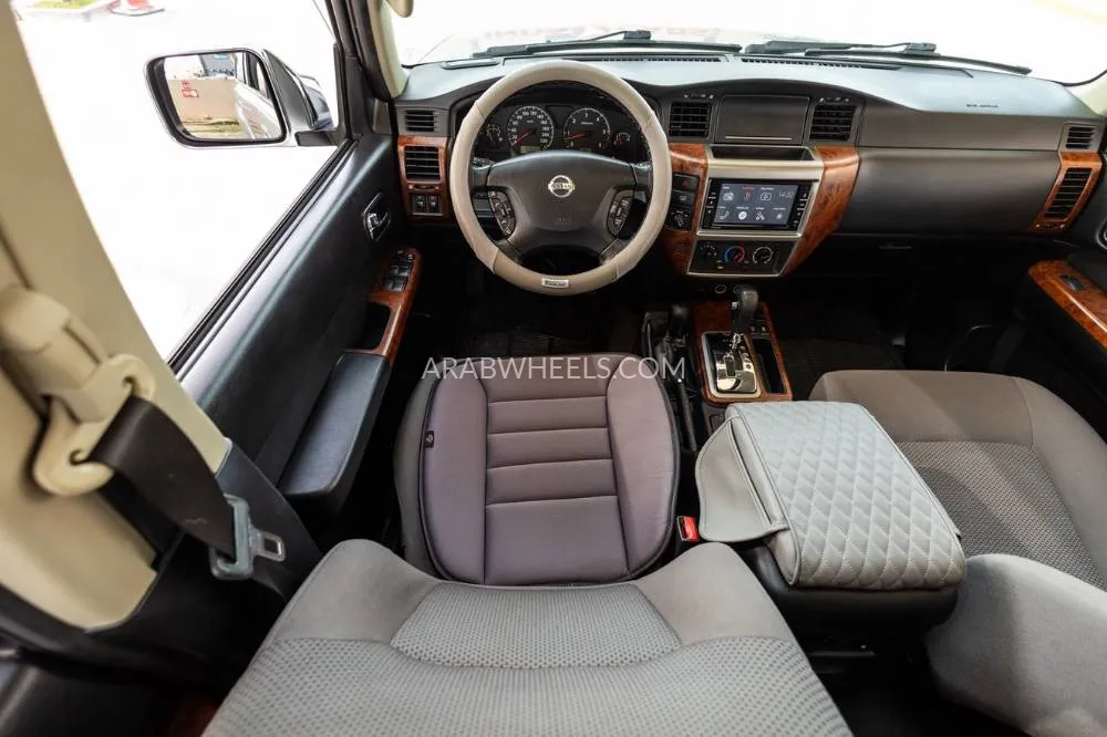 Nissan Patrol 2021 for Sale in Dubai Image-15