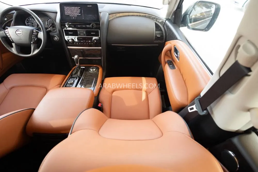 Nissan Patrol 2024 for Sale in Dubai Image-16