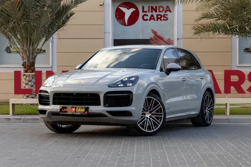Porsche Cayenne GTS 2021