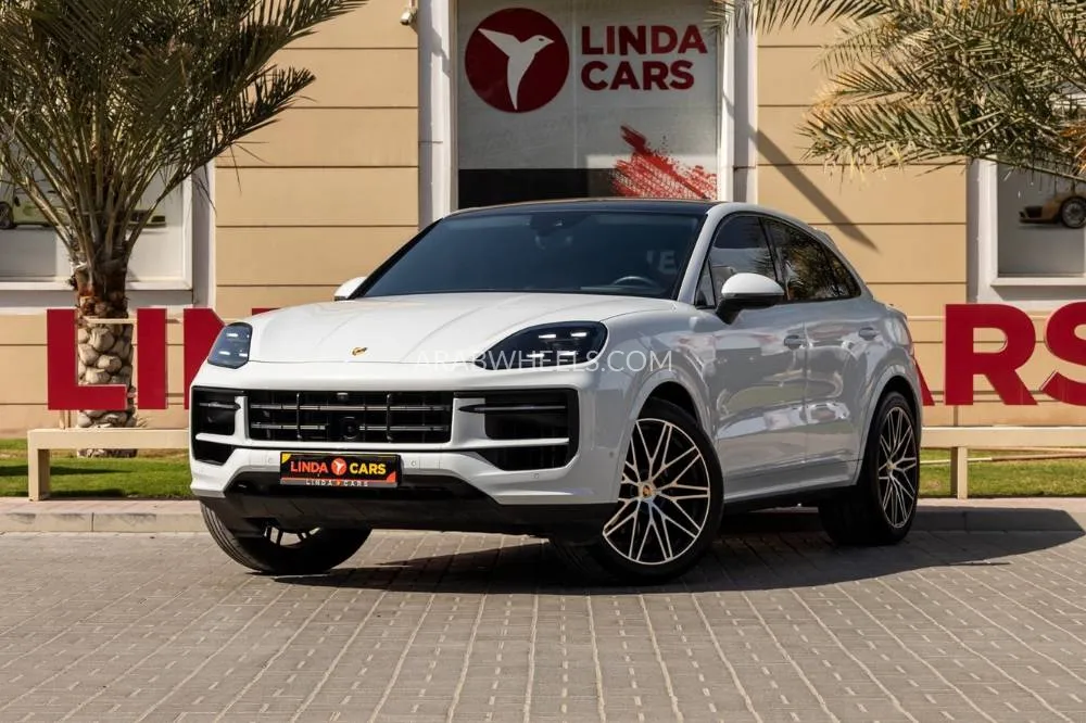 Porsche Cayenne 2025 for Sale in Dubai Image-2