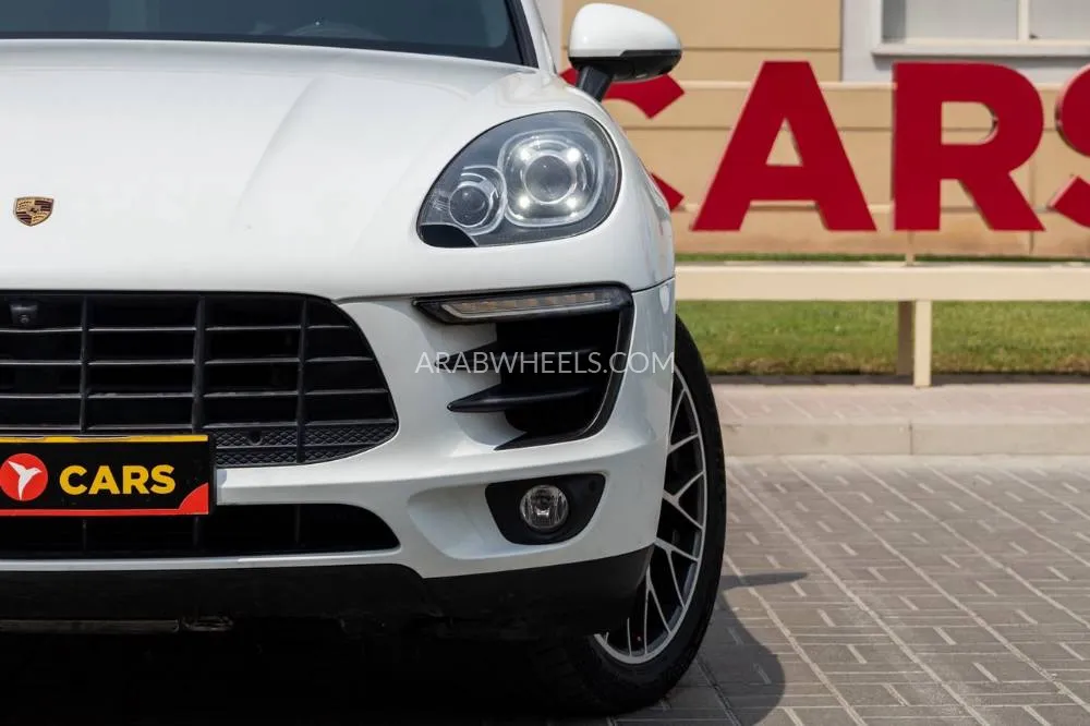 Porsche Macan 2015 for Sale in Dubai Image-5