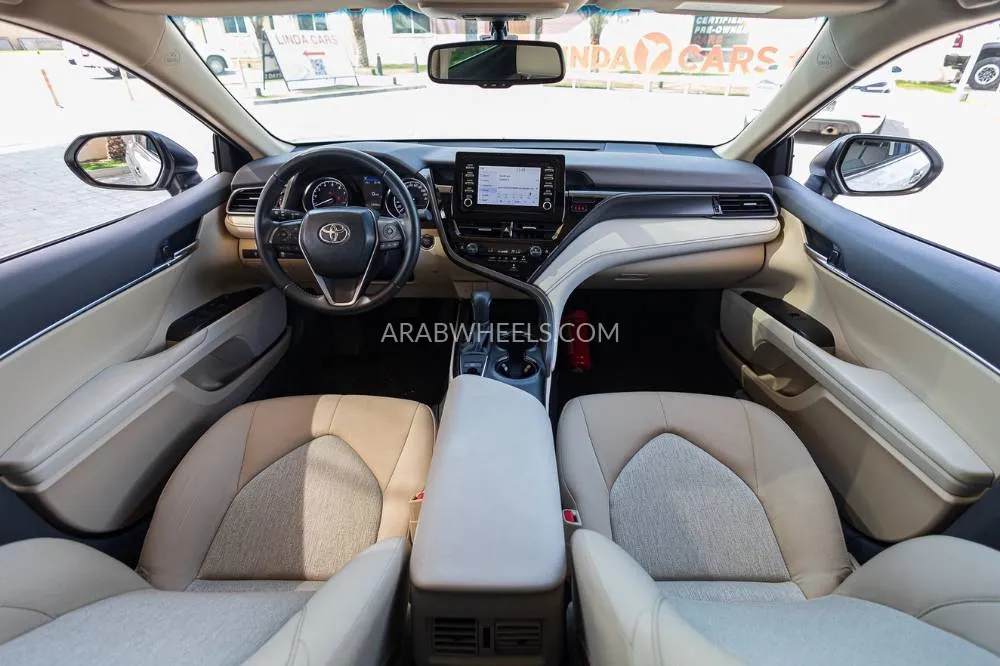 Toyota Camry 2024 for Sale in Dubai Image-14