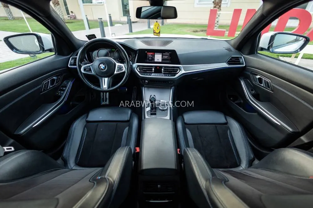 BMW 3 series 2020 for Sale in Dubai Image-13