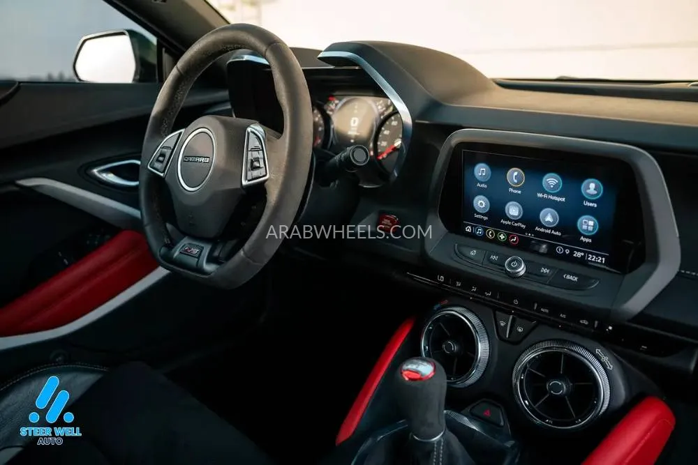 Chevrolet Camaro 2021 for Sale in Sharjah Image-16