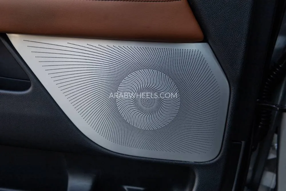 Lincoln Navigator 2021 for Sale in Dubai Image-13