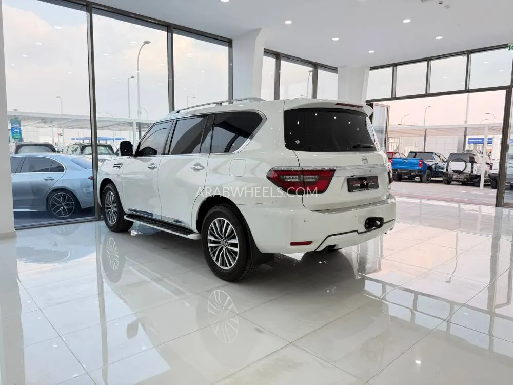 Nissan Patrol 2021 for Sale in Abu Dhabi Image-4