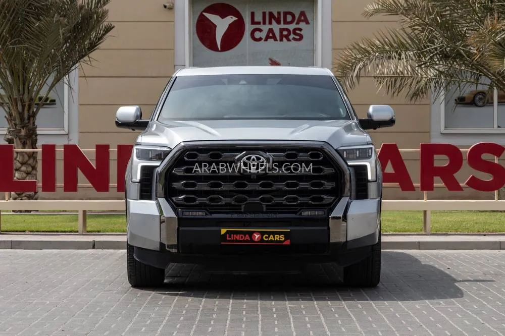 Toyota Tundra 2023 for Sale in Dubai Image-4