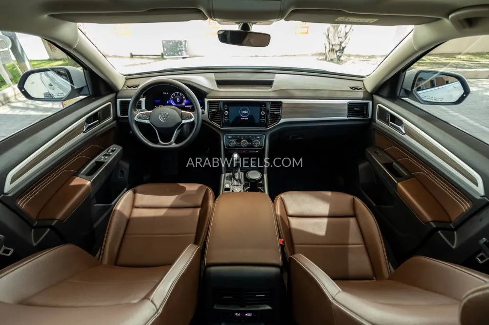 Volkswagen Teramont 2022 for Sale in Dubai Image-15