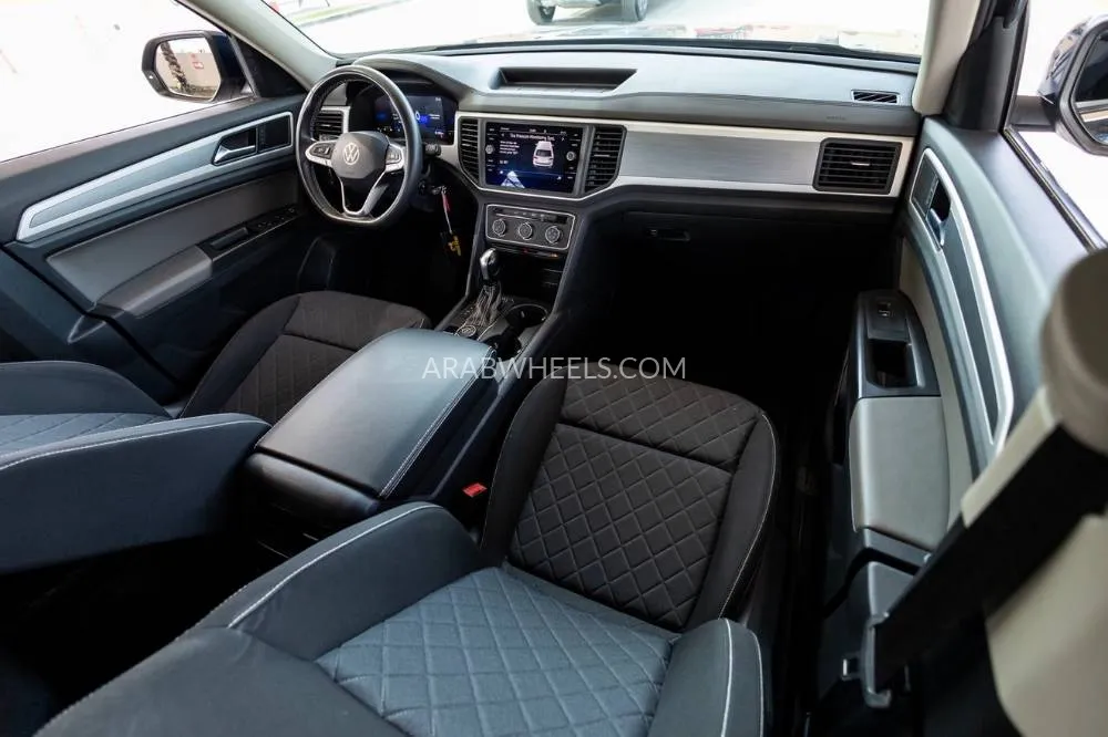Volkswagen Teramont 2022 for Sale in Dubai Image-21
