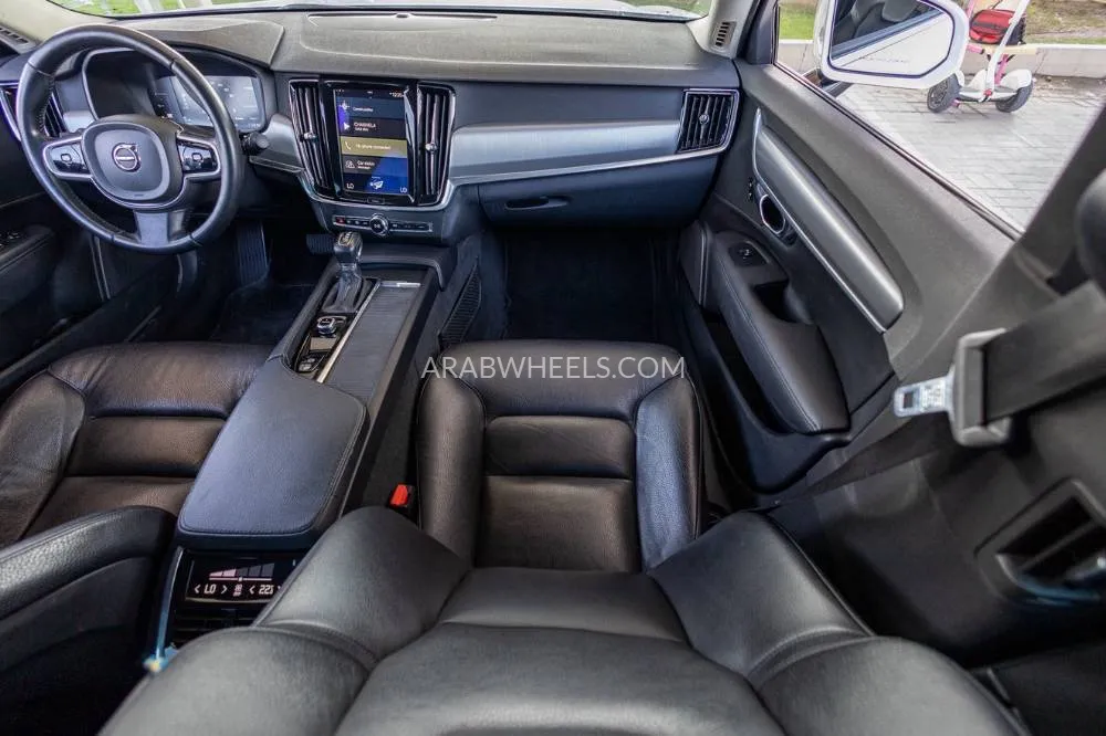 Volvo S90 2017 for Sale in Dubai Image-26
