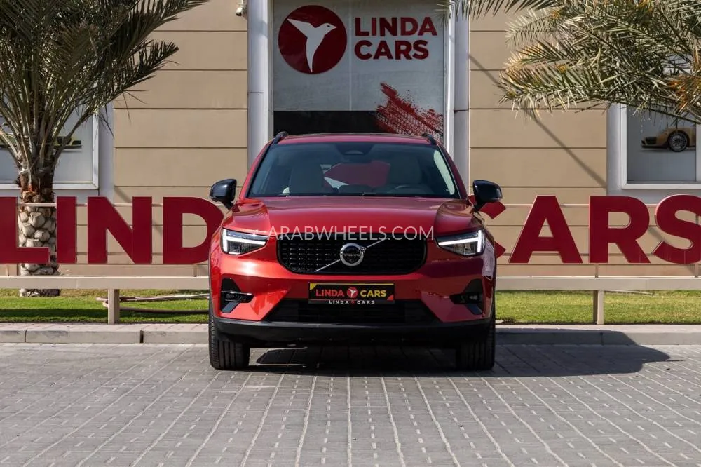 Volvo XC40 2024 for Sale in Dubai Image-4