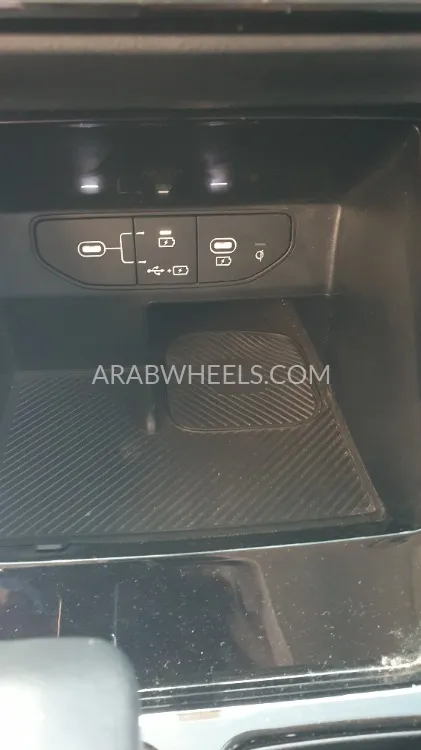 Kia Sorento 2024 for Sale in Sharjah Image-2