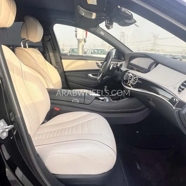 Mercedes Benz CLS Class 2018 for Sale in Dubai Image-8