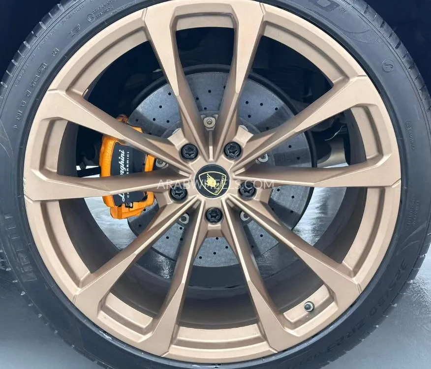 Lamborghini Urus 2019 for Sale in Dubai Image-7